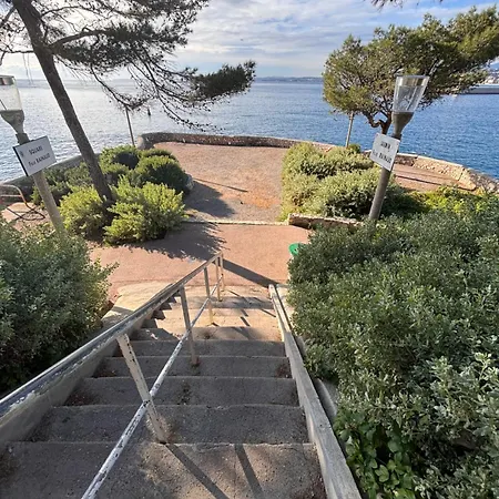 Апартаменты Les Constellations -