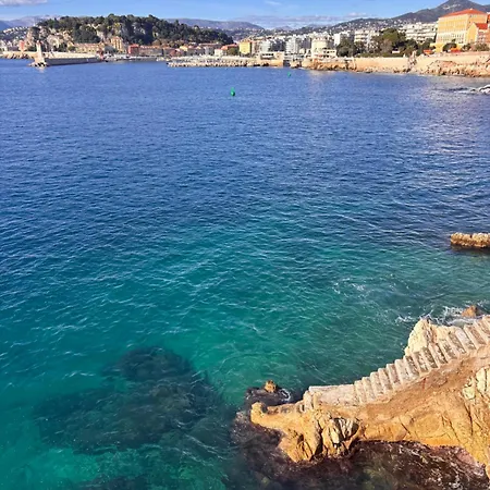 Les Constellations - *